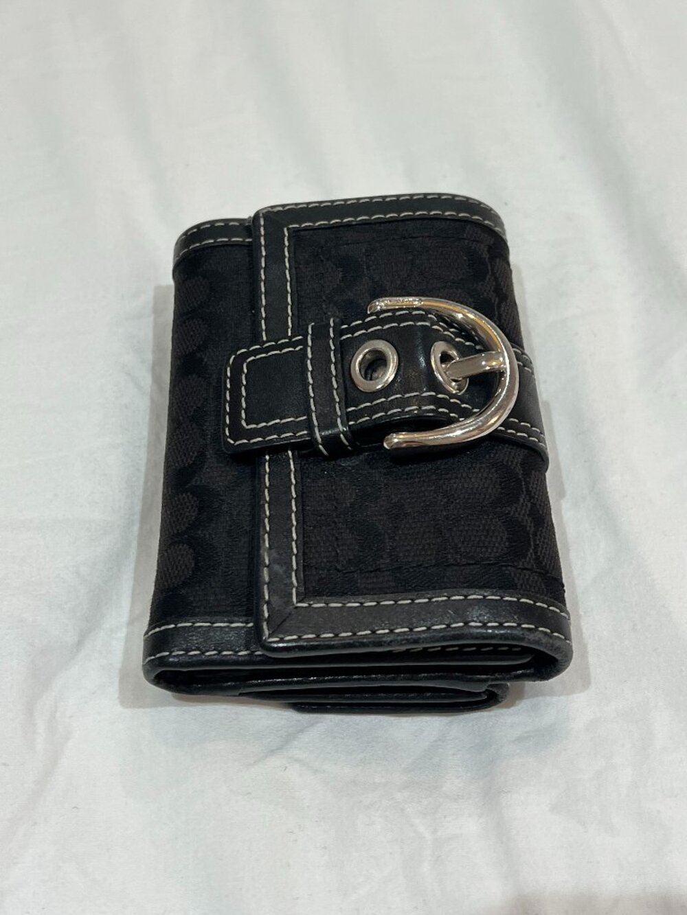 Vintage Y2 Coach Signature Canvas Black Buckle Wallet – Silver Hardware